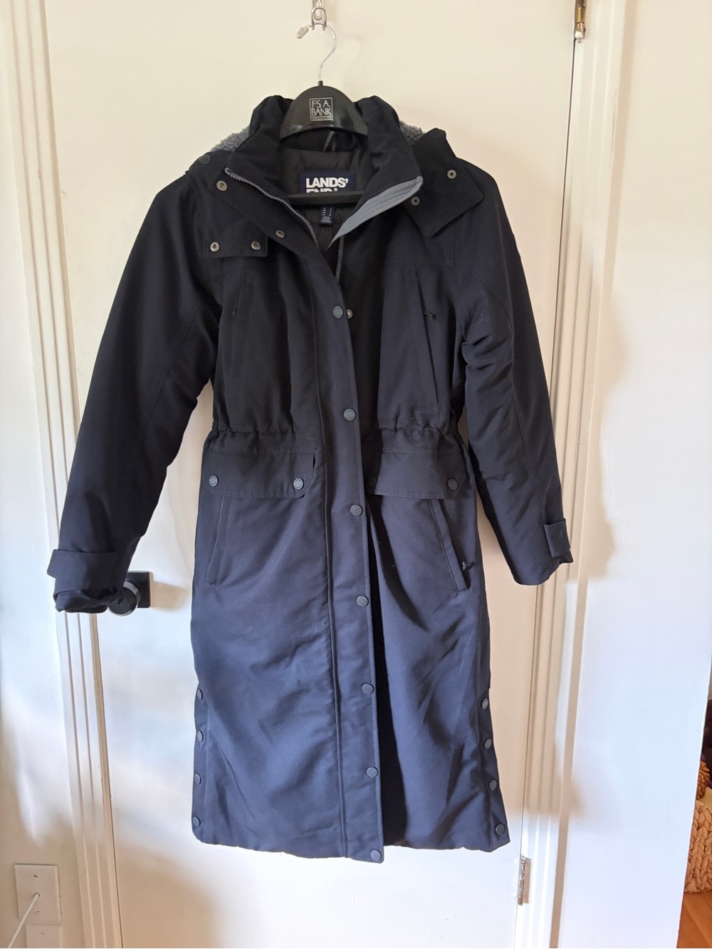 Lands' End Women's Navy Long Hooded Coat. Waterproof, temp test -10° F